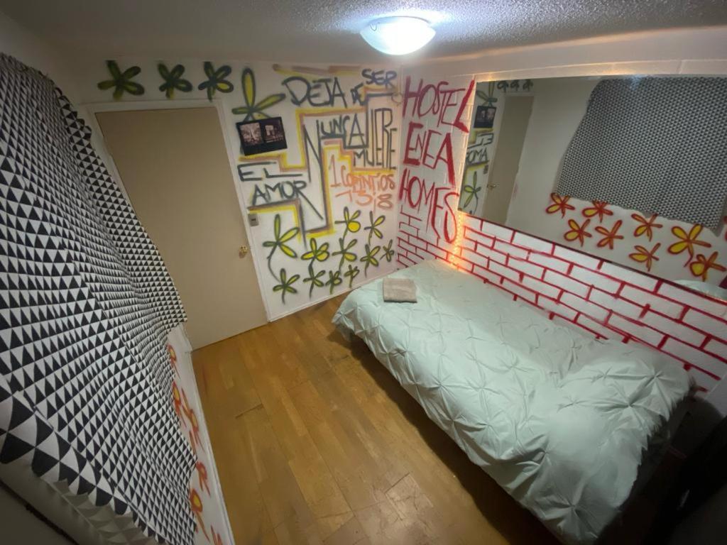 Hostel Enea Homes サンティアゴ エクステリア 写真