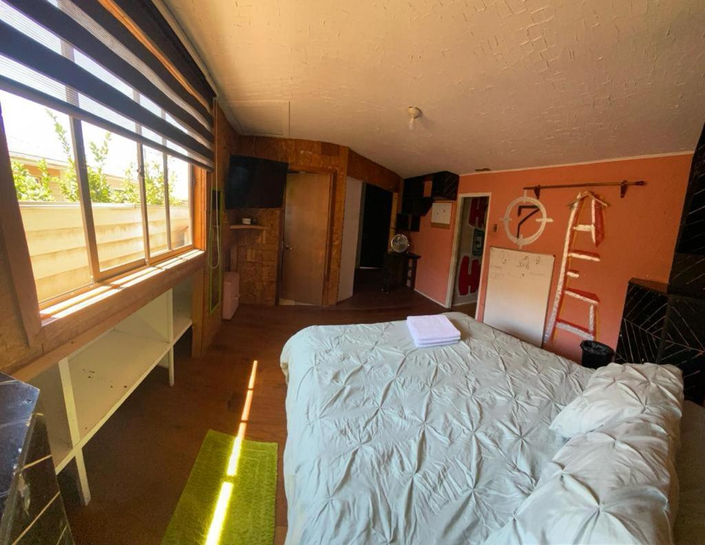 Hostel Enea Homes サンティアゴ エクステリア 写真